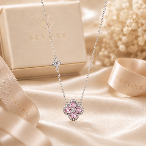 Amélie Clover Necklace